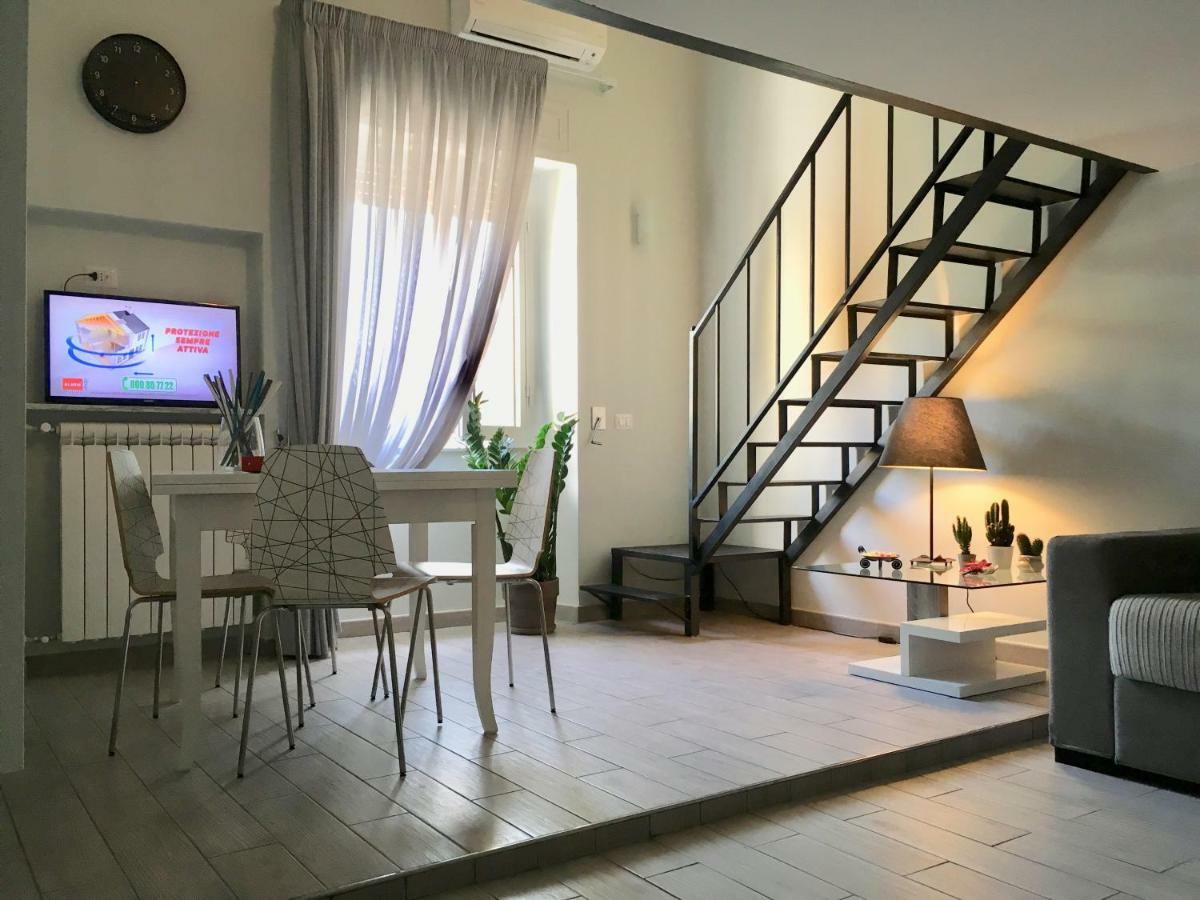 נאפולי Apartment Welcome Home 2 מראה חיצוני תמונה